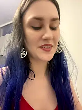 Erotic Synth Goddess online show from December 2025 07:32:01 PM