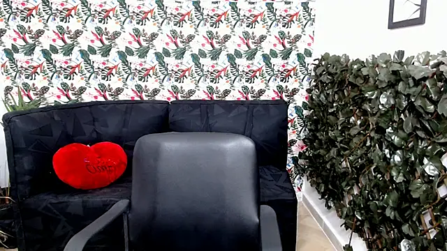 Wendy Hot  online show from February 2025 06:45:01 AM