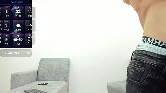 Snapshot of JuniorMorris_ chatting on January 2025 10:05:01 PM JuniorMorris online show from January 2025 10:05:01 PM