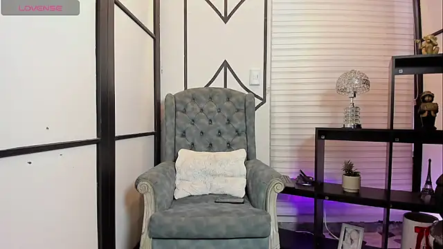 Snapshot of JuniorMorris_ chatting on September 2025 09:27:02 PM JuniorMorris online show from September 2025 09:27:02 PM