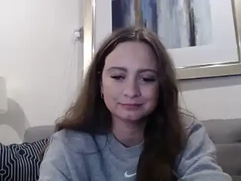 Snapshot of Sophie_Raegan chatting on February 2025 11:10:02 AM Sophie Raegan online show from February 2025 11:10:02 AM