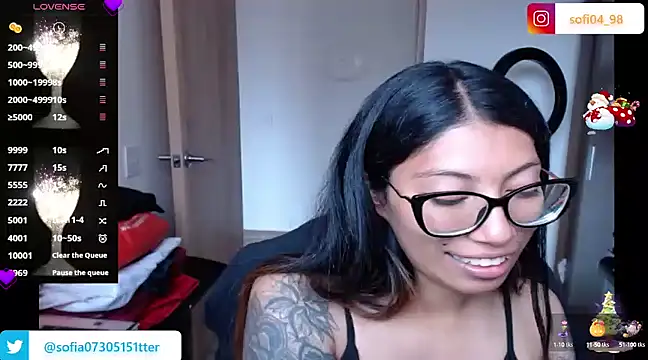 Snapshot of sofia_rosse4 chatting on January 2025 03:28:02 PM sofia rosse4 online show from January 2025 03:28:02 PM