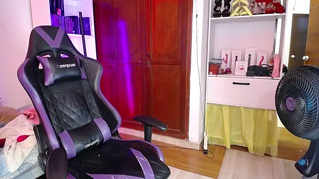 Amarantha 666 online show from December 2024 02:33:02 AM