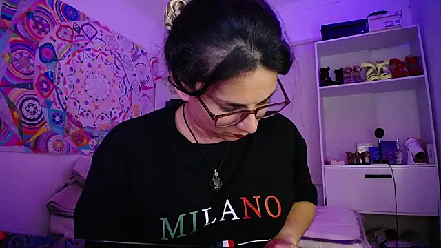 Amarantha 666 online show from October 2025 10:43:02 PM