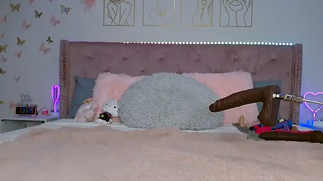 kokokwinn online show from October 2025 02:11:02 AM