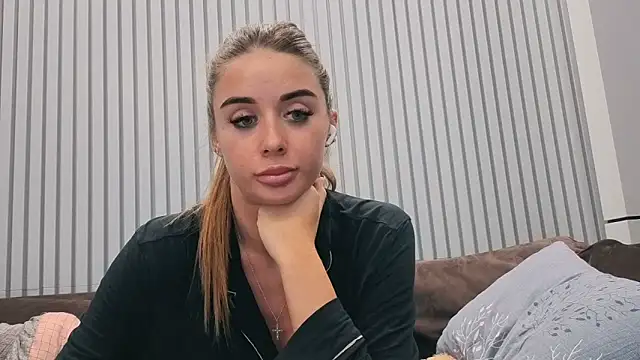 Snapshot of your_bunnygirl chatting on September 2025 05:49:01 PM your bunnygirl online show from September 2025 05:49:01 PM