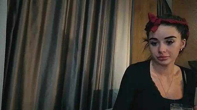 Snapshot of your_bunnygirl chatting on October 2025 08:52:02 PM your bunnygirl online show from October 2025 08:52:02 PM