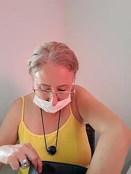 MILEIDE980 online show from October 2025 01:59:02 PM