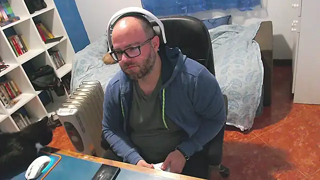 ravingr4d4 online show from February 2026 10:26:01 PM