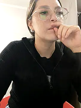 Daniela77771 online show from April 2026 03:15:02 PM