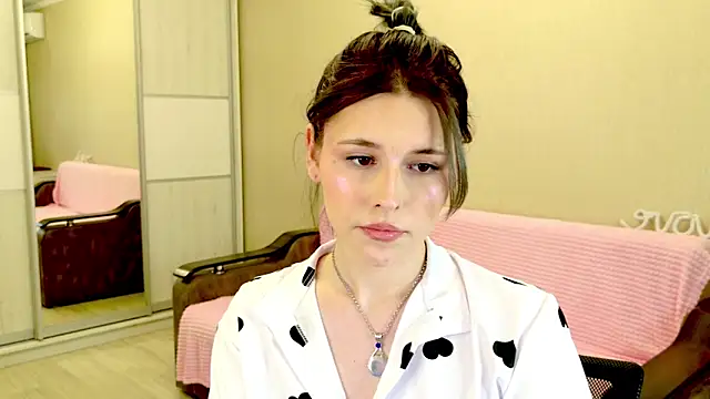 Snapshot of Alisa_Black_Star chatting on January 2025 12:26:02 PM Alisa Black Star online show from January 2025 12:26:02 PM