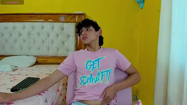 Edwars 03 online show from January 2025 08:50:01 PM