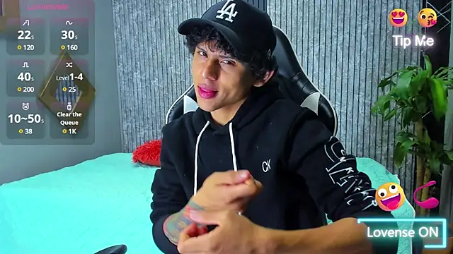 Edwars 03 online show from March 2025 11:46:01 PM