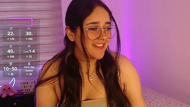 Snapshot of Megan_FE chatting on December 2024 01:11:02 PM Megan FE online show from December 2024 01:11:02 PM