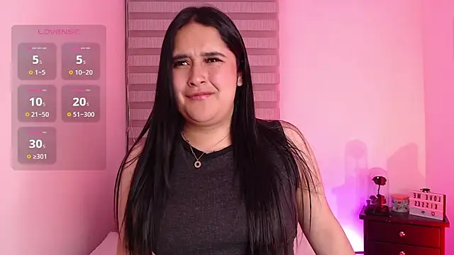 Snapshot of Megan_FE chatting on November 2025 11:50:01 PM Megan FE online show from November 2025 11:50:01 PM