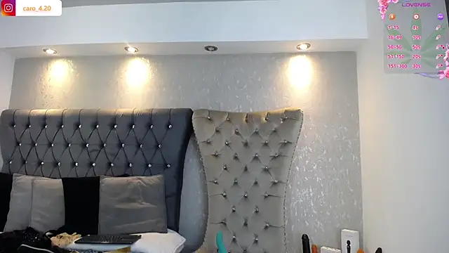 CaroFisher online show from January 2026 01:38:01 PM