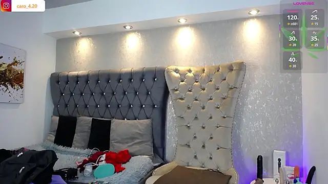 CaroFisher online show from February 2026 01:32:02 PM