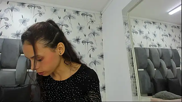 Ehotloveaxxx online show from February 2025 12:50:01 PM