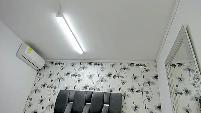 Ehotloveaxxx online show from March 2025 12:30:02 PM