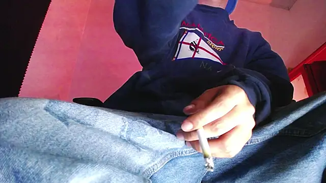 zacwatson  online show from December 2025 02:40:01 AM