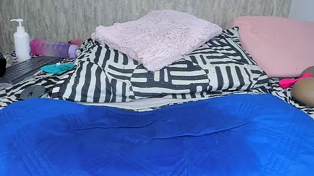 violett lo online show from January 2025 06:13:02 AM