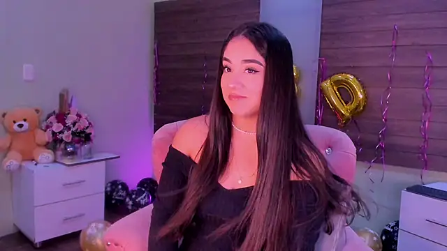 Sussy Bell01 online show from December 2024 06:24:02 PM