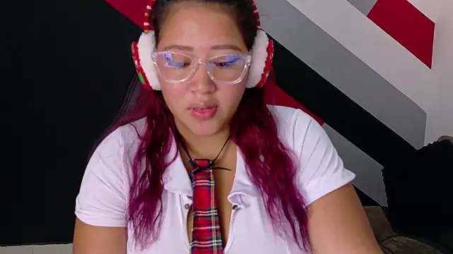 Snapshot of I_am_yours- chatting on December 2025 11:41:01 AM I am yours- online show from December 2025 11:41:01 AM