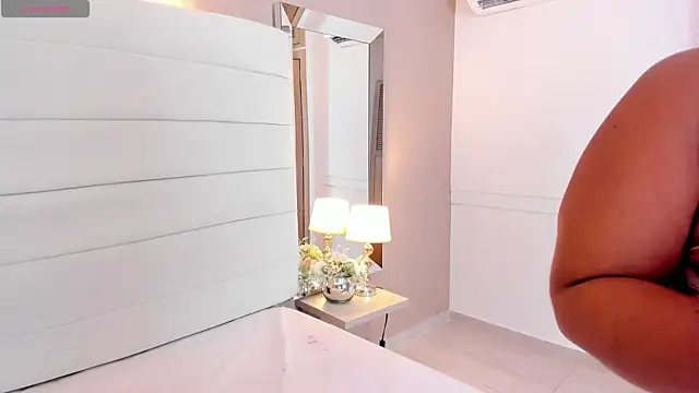 Lilly 2809  online show from February 2026 04:24:01 AM