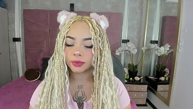 conny  curly online show from December 2025 01:29:02 PM