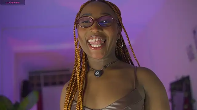 EmmaSanzz  online show from March 2026 10:28:02 AM