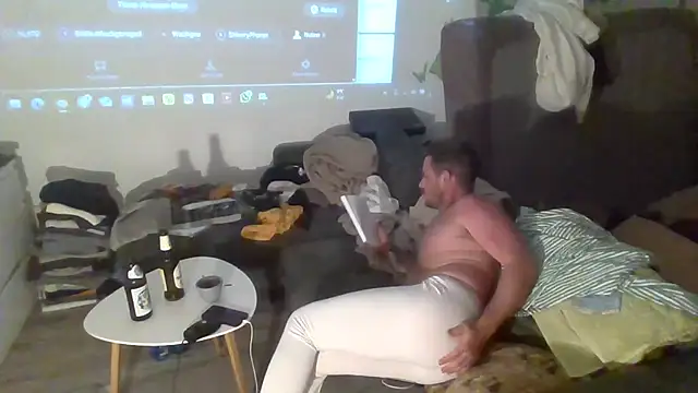 Snapshot of Fuckbuddy36 chatting on October 2025 02:18:01 AM Fuckbuddy36 online show from October 2025 02:18:01 AM