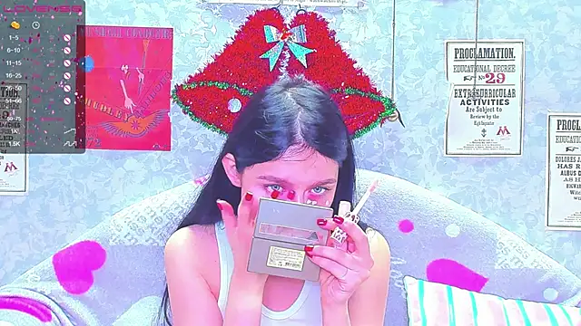 Snapshot of Vanessa_Florence chatting on December 2024 12:54:01 AM Vanessa Florence online show from December 2024 12:54:01 AM