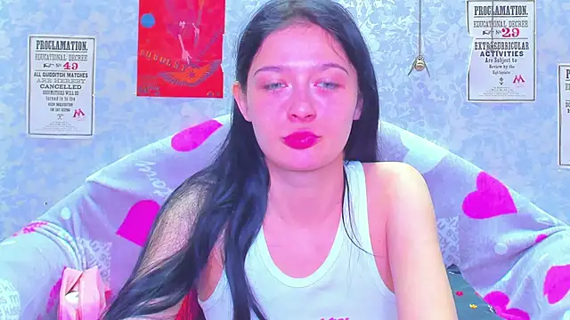 Snapshot of Vanessa_Florence chatting on February 2025 01:13:02 AM Vanessa Florence online show from February 2025 01:13:02 AM