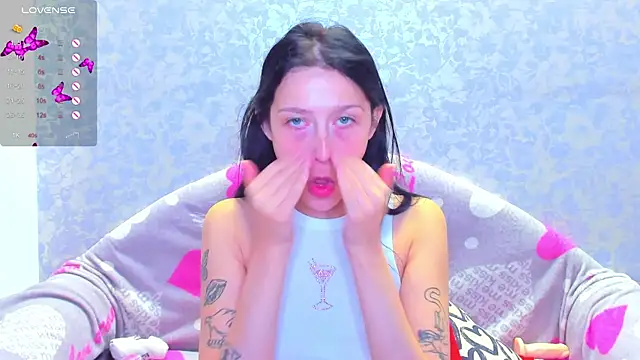 Snapshot of Vanessa_Florence chatting on September 2025 01:16:01 AM Vanessa Florence online show from September 2025 01:16:01 AM