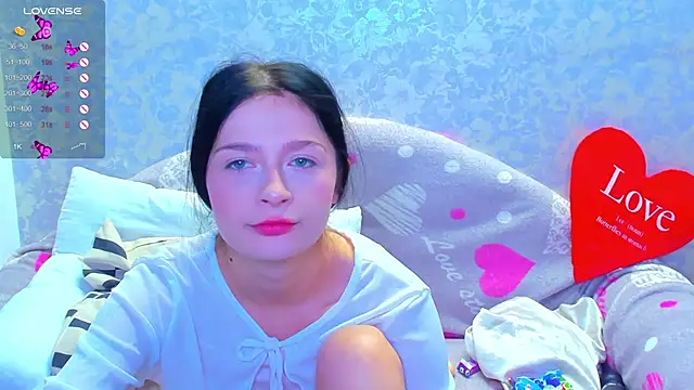 Snapshot of Vanessa_Florence chatting on September 2025 01:18:01 AM Vanessa Florence online show from September 2025 01:18:01 AM