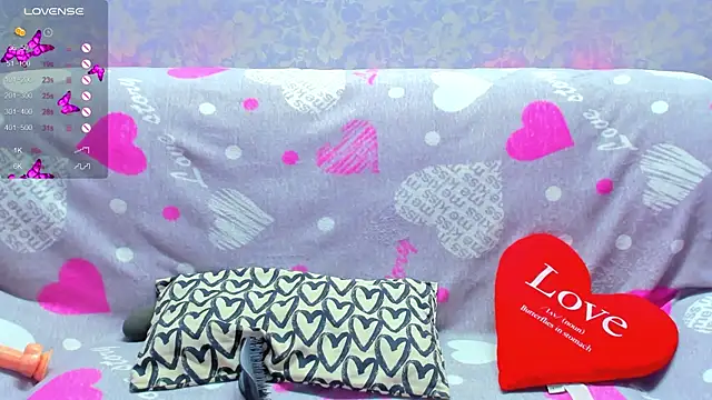 Snapshot of Vanessa_Florence chatting on November 2025 01:22:01 AM Vanessa Florence online show from November 2025 01:22:01 AM