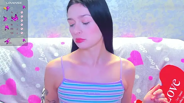 Snapshot of Vanessa_Florence chatting on December 2025 01:48:02 AM Vanessa Florence online show from December 2025 01:48:02 AM