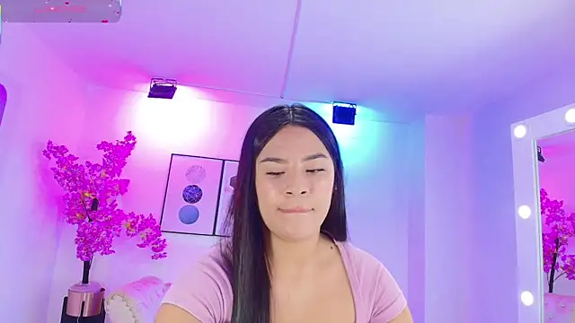 Snapshot of Kaori_ayu chatting on October 2025 12:34:02 PM Kaori ayu online show from October 2025 12:34:02 PM