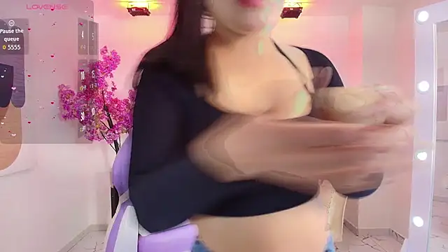 Snapshot of Kaori_ayu chatting on November 2025 12:26:01 PM Kaori ayu online show from November 2025 12:26:01 PM