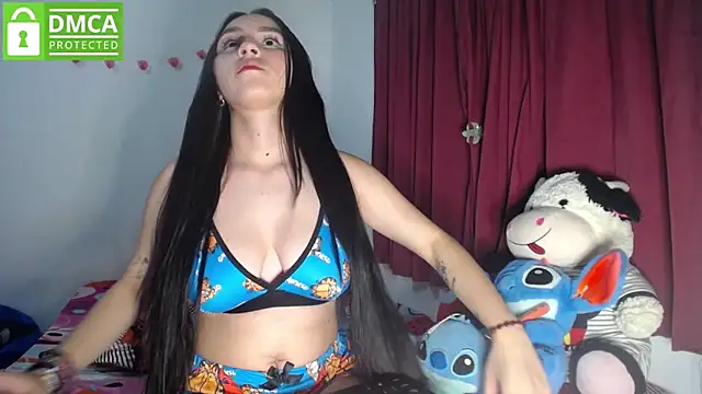 susana2523 online show from December 2025 05:04:02 AM