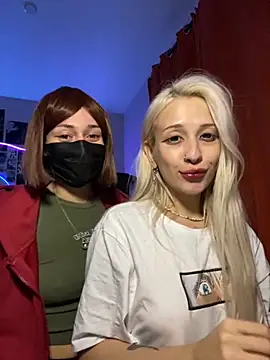 Snapshot of Dooubletroublee chatting on September 2025 12:21:02 AM Dooubletroublee online show from September 2025 12:21:02 AM