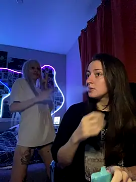 Snapshot of Dooubletroublee chatting on September 2025 12:48:02 AM Dooubletroublee online show from September 2025 12:48:02 AM