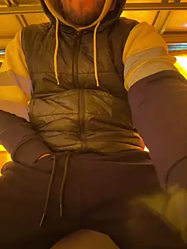 Snapshot of cussy007 chatting on January 2025 11:03:02 AM cussy007 online show from January 2025 11:03:02 AM