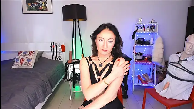 Snapshot of MissAliciaFD chatting on February 2025 09:04:01 AM MissAliciaFD online show from February 2025 09:04:01 AM