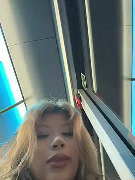 Snapshot of jackelinuh chatting on January 2026 08:40:02 PM jackelinuh online show from January 2026 08:40:02 PM