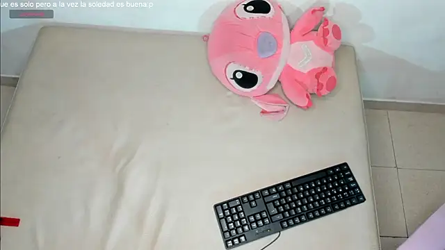 Snapshot of jenelotizz06 chatting on December 2024 12:44:01 AM jenelotizz06 online show from December 2024 12:44:01 AM