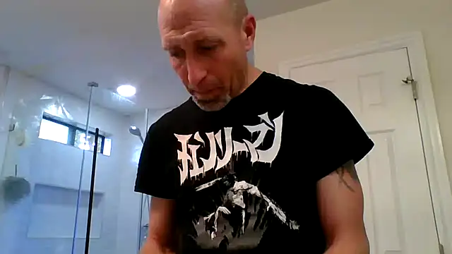 El Gizmo online show from March 2026 05:42:02 PM