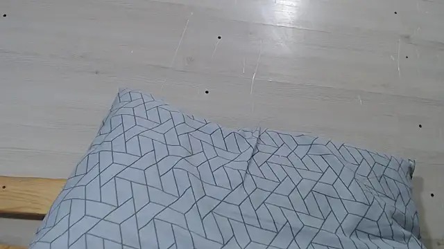 CRISTIINA37 online show from November 2025 01:33:02 PM