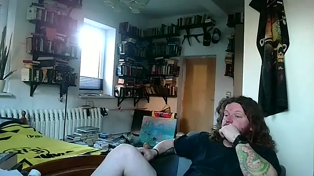 sunr1sa online show from March 2026 04:25:01 PM