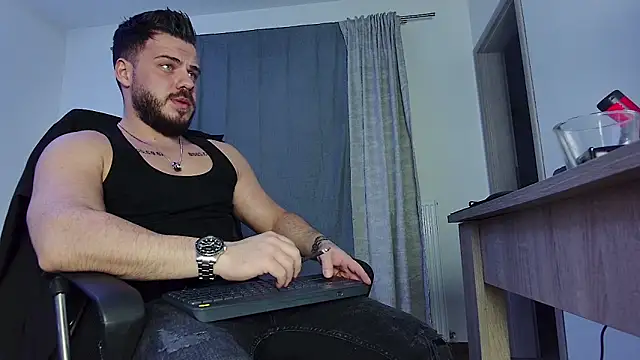 juliusmasters online show from December 2024 02:49:02 AM
